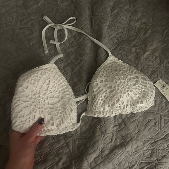 NWT Aerie Cream Crochet Bikini Top The Sun-Lover Crochet Bikini Top size large - Picture 6 of 7
